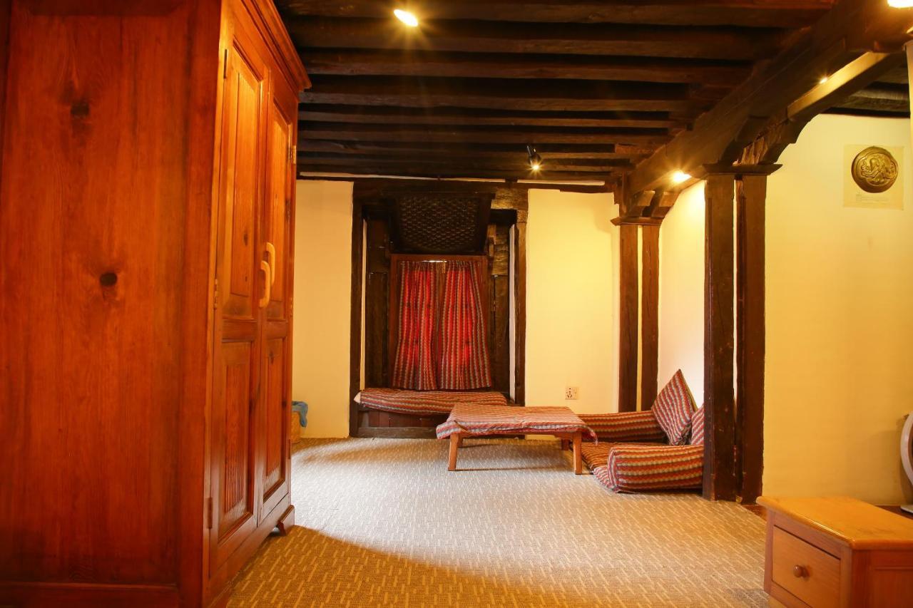 Newa Chen Historic House Unesco ラリトプル エクステリア 写真