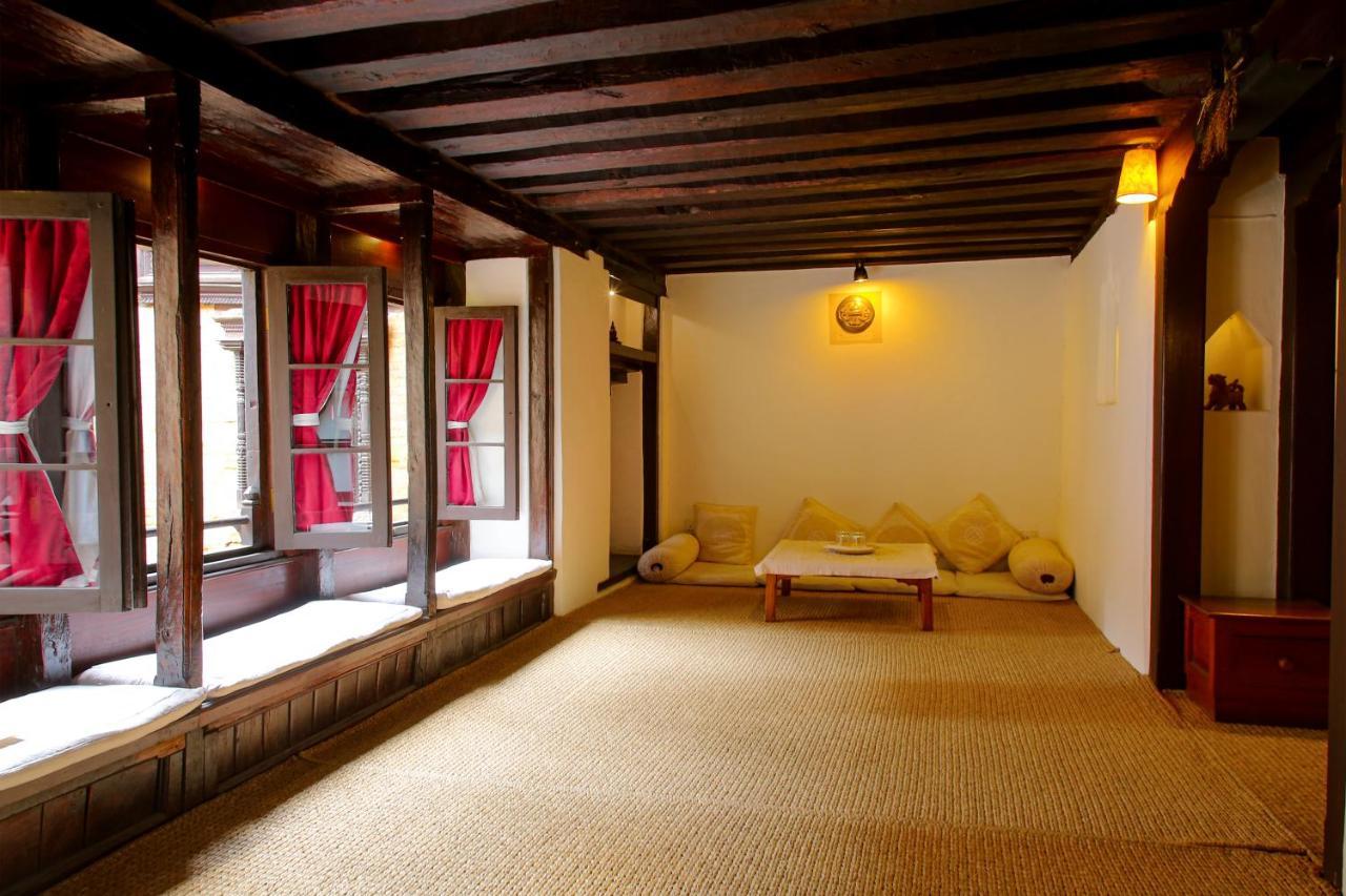 Newa Chen Historic House Unesco ラリトプル エクステリア 写真
