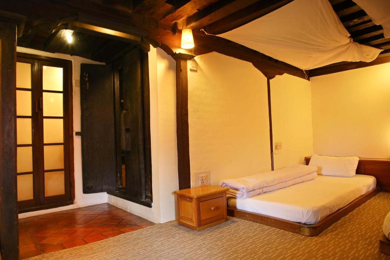 Newa Chen Historic House Unesco ラリトプル エクステリア 写真