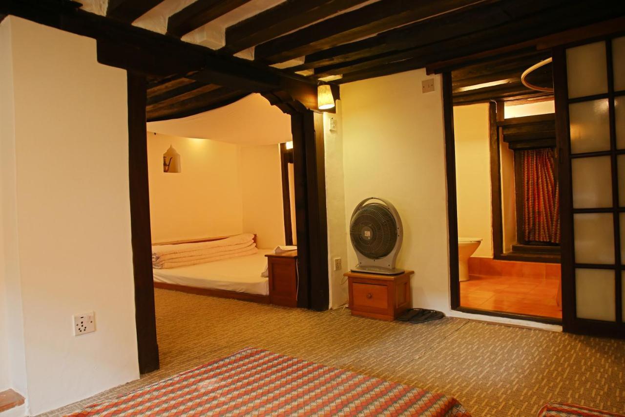 Newa Chen Historic House Unesco ラリトプル エクステリア 写真