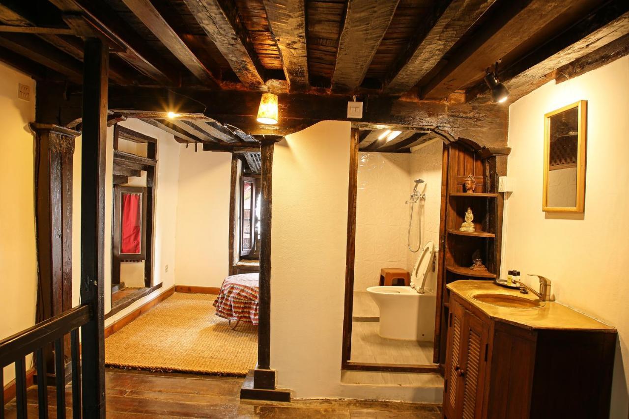 Newa Chen Historic House Unesco ラリトプル エクステリア 写真