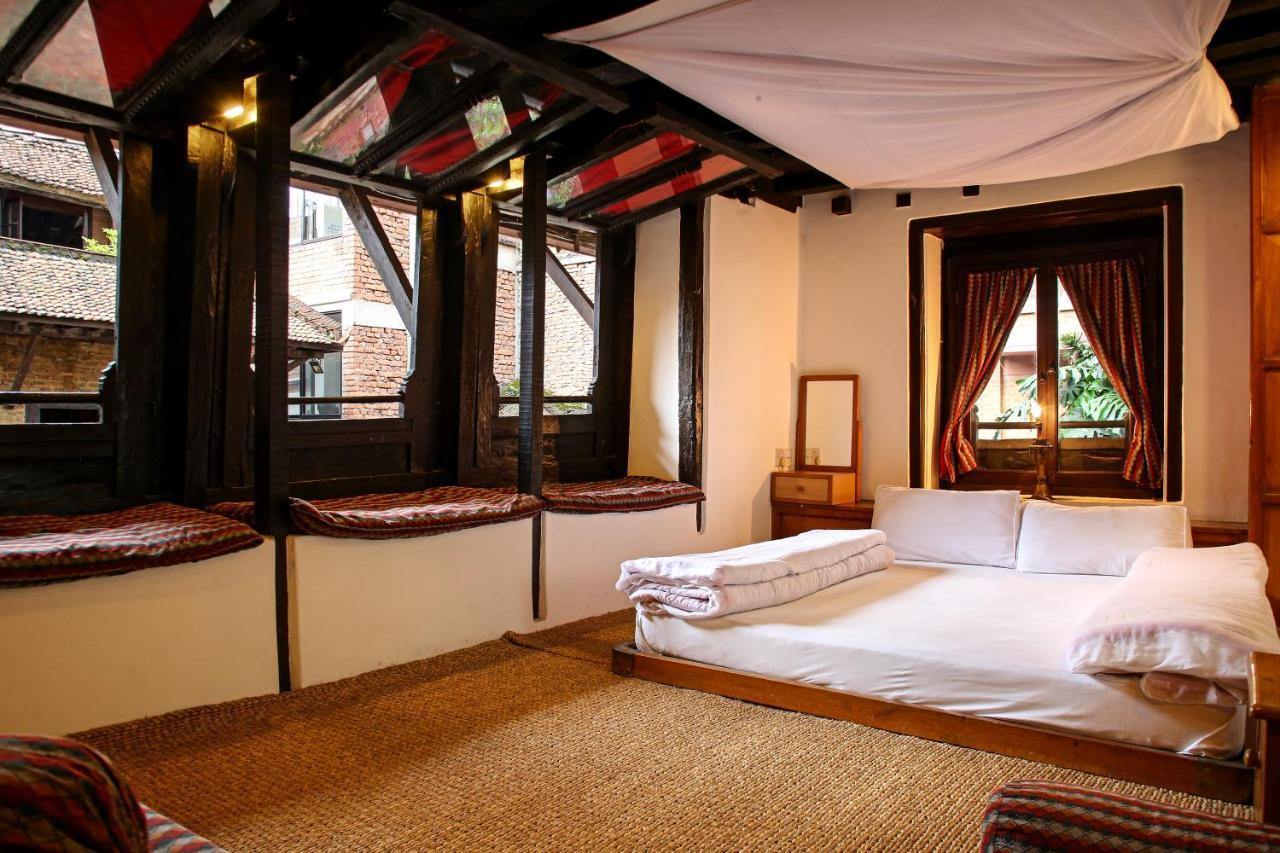 Newa Chen Historic House Unesco ラリトプル エクステリア 写真