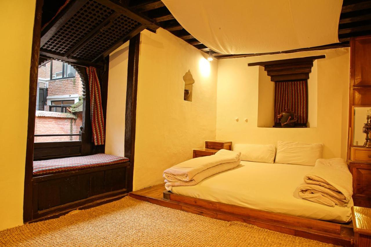 Newa Chen Historic House Unesco ラリトプル エクステリア 写真